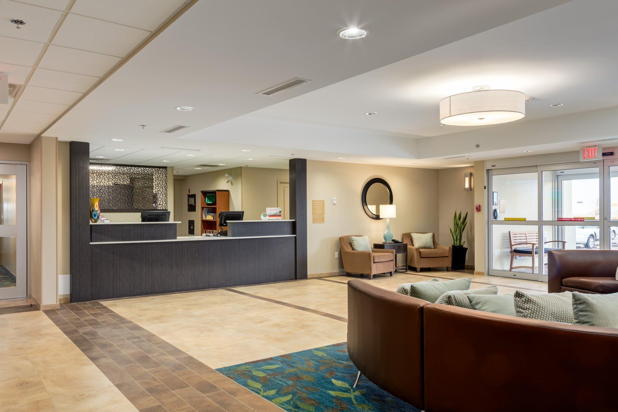 Park Inn By Radisson, Calgary Airport North, Ab Bagian luar foto